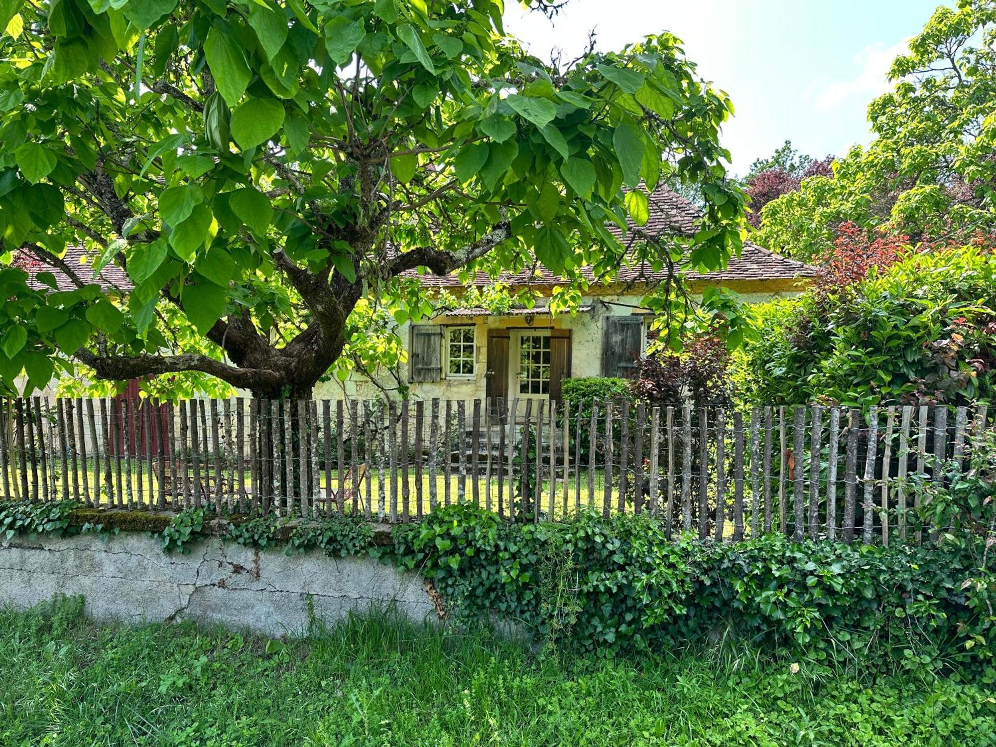 The Snug House Villa Maurens  Eksteriør bilde